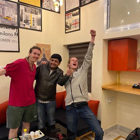 ラクナウ Backpackers Denホステル エクステリア 写真